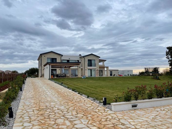 Image No.4-Propriété à vendre à Porec