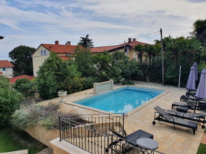 Image No.17-Propriété de 12 chambres à vendre à Lovran