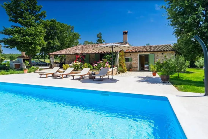 Image No.17-Propriété de 4 chambres à vendre à Rovinj