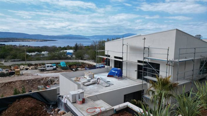 Image No.16-4 Bed Property for sale