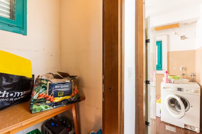 Image No.20-3 Bed Property for sale