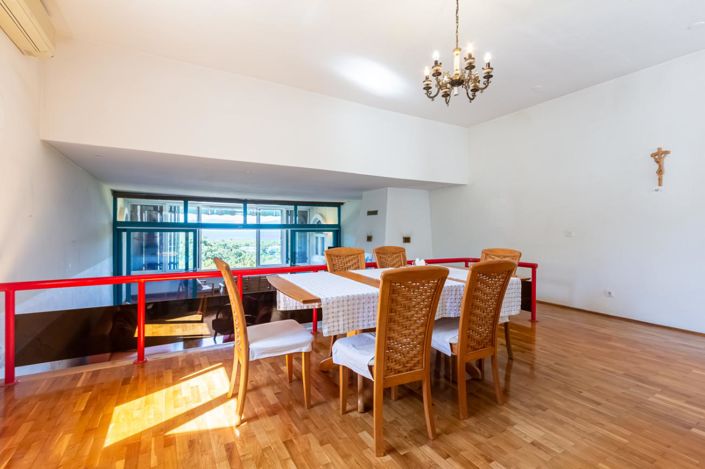 Image No.22-3 Bed Property for sale