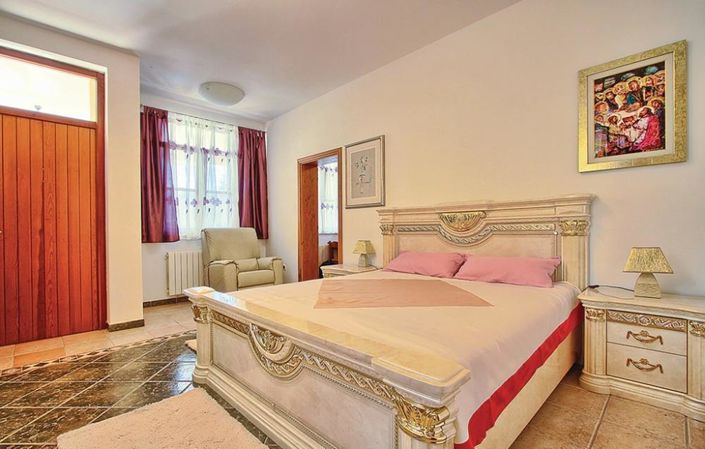 Image No.22-Propriété de 8 chambres à vendre à Porec