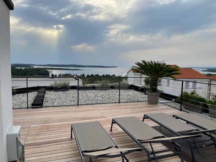 Image No.3-Propriété de 4 chambres à vendre à Fažana