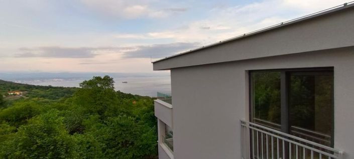 Image No.8-Propriété de 7 chambres à vendre à Opatija