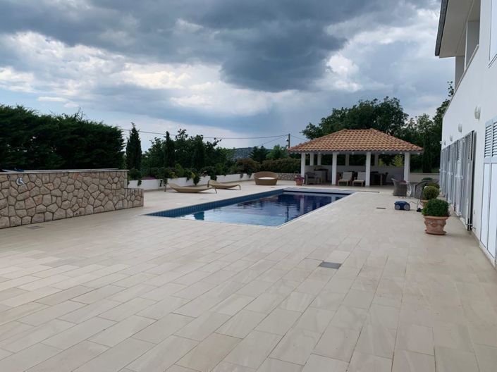 Image No.6-Propriété de 5 chambres à vendre à Primorje-Gorski Kotar