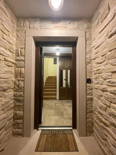 Image No.22-3 Bed Property for sale