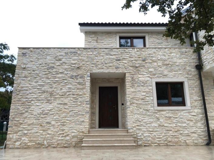 Image No.8-3 Bed Property for sale