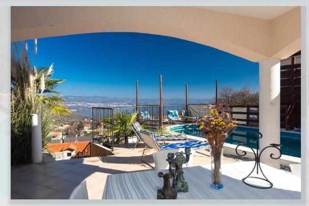 Image No.21-Propriété de 5 chambres à vendre à Lovran