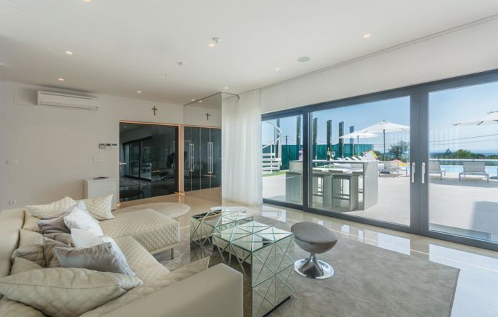 Image No.24-Propriété de 5 chambres à vendre à Kaštelir