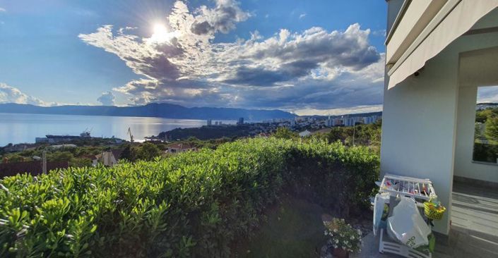 Image No.19-Propriété de 4 chambres à vendre à Kostrena