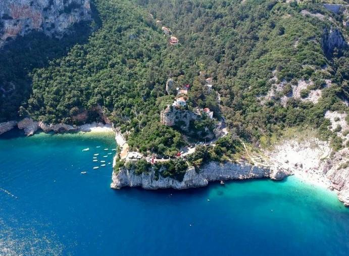 Image No.21-2 Bed Property for sale