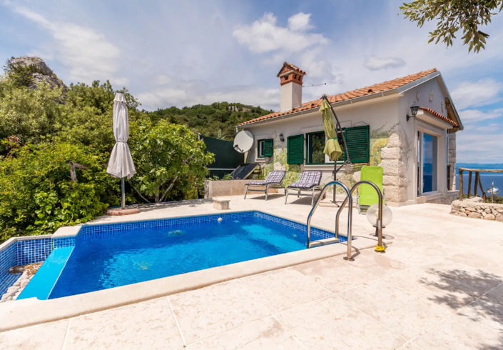 Image No.4-2 Bed Property for sale