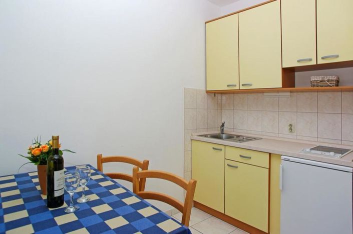 Image No.8-Propriété de 20 chambres à vendre à Bol