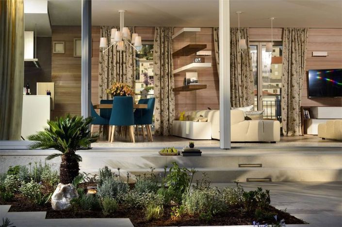 Image No.14-4 Bed Property for sale