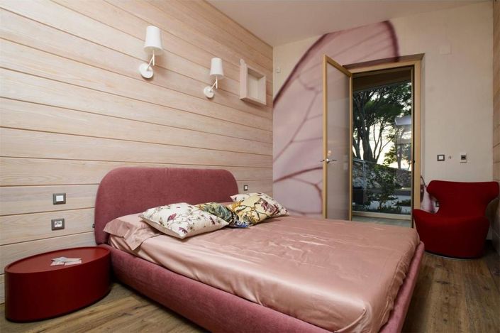 Image No.19-4 Bed Property for sale