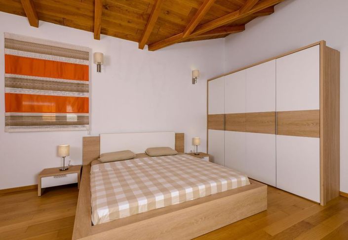 Image No.17-Propriété de 4 chambres à vendre à Split