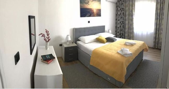 Image No.15-3 Bed Property for sale