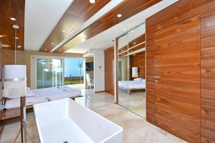 Image No.11-Propriété de 8 chambres à vendre à Split