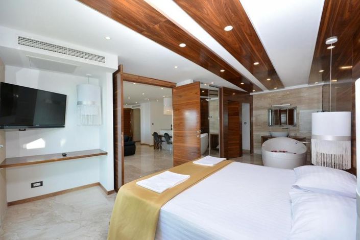 Image No.14-Propriété de 8 chambres à vendre à Split