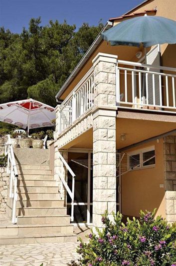 Image No.14-Propriété de 21 chambres à vendre à Lumbarda