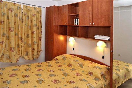 Image No.18-Propriété de 21 chambres à vendre à Lumbarda