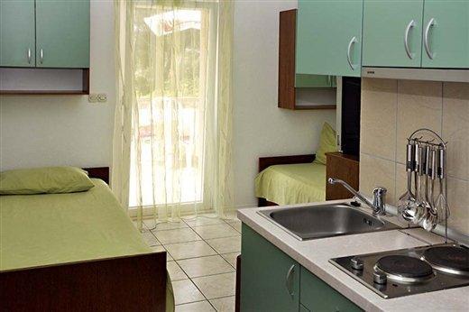 Image No.20-Propriété de 21 chambres à vendre à Lumbarda