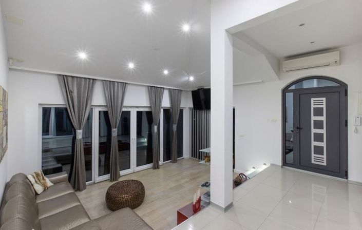 Image No.19-Propriété de 5 chambres à vendre à Rogoznica