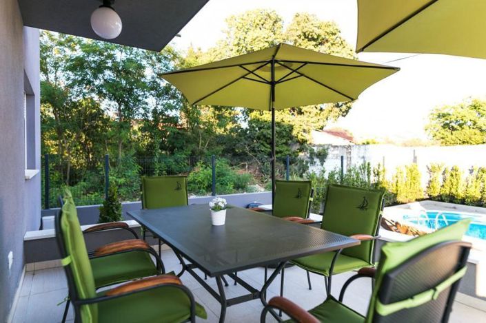 Image No.3-Propriété de 4 chambres à vendre à Biograd na Moru