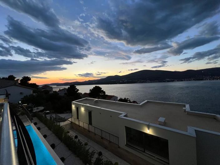 Image No.20-Propriété de 5 chambres à vendre à Ciovo