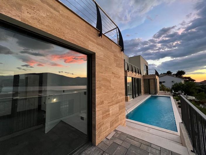 Image No.22-Propriété de 4 chambres à vendre à Ciovo