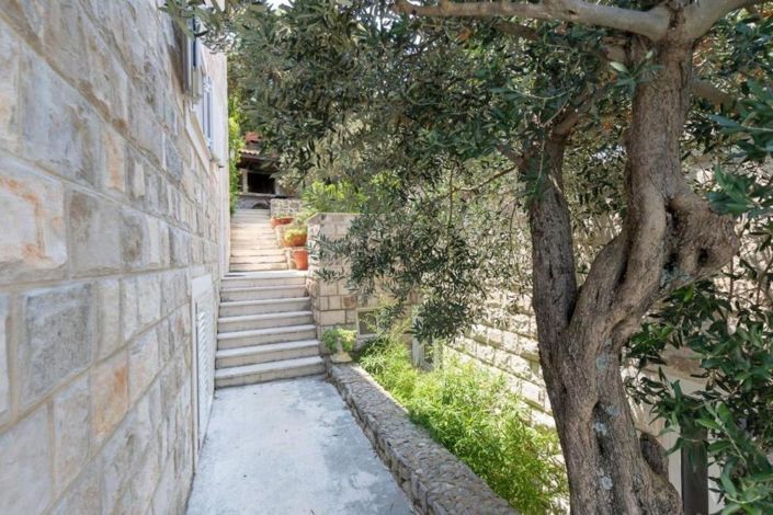 Image No.8-Propriété de 10 chambres à vendre à Croatie