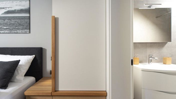 Image No.20-4 Bed Property for sale