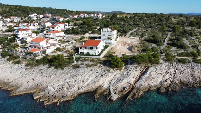 Image No.11-Propriété de 4 chambres à vendre à Ražanj