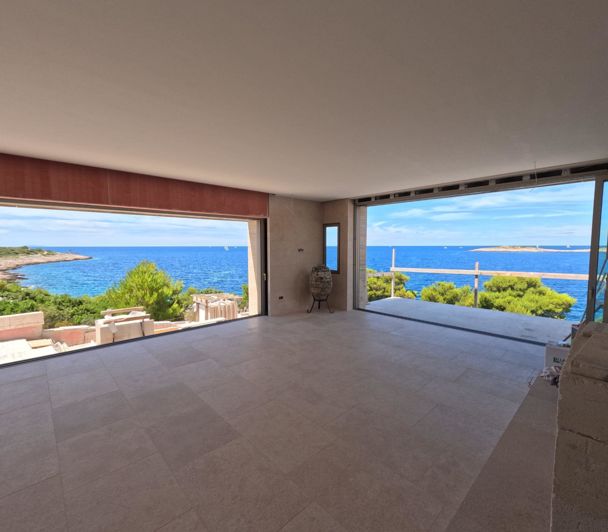 Image No.4-Propriété de 4 chambres à vendre à Ražanj