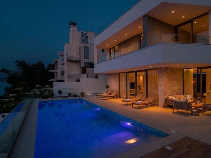 Image No.11-Propriété de 6 chambres à vendre à Splitska