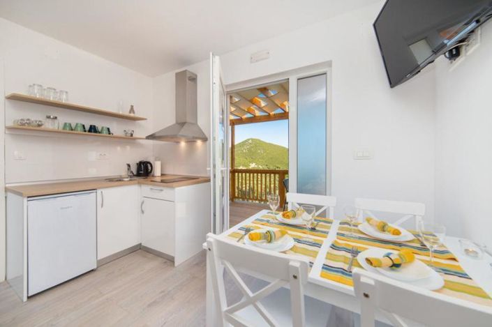 Image No.20-Propriété de 17 chambres à vendre à Ploce