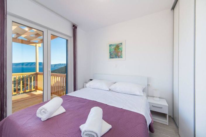 Image No.22-Propriété de 17 chambres à vendre à Ploce