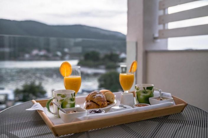 Image No.8-Propriété de 7 chambres à vendre à Sibenik