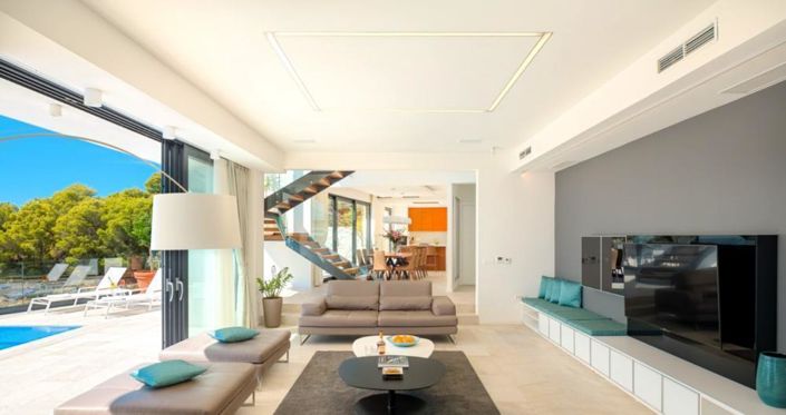 Image No.11-4 Bed Property for sale