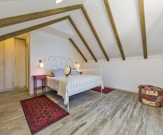 Image No.23-3 Bed Property for sale