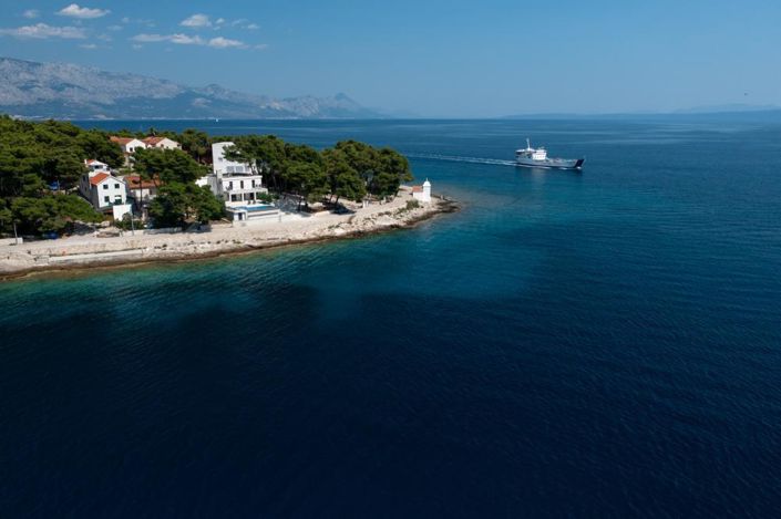 Image No.8-5 Bed Property for sale