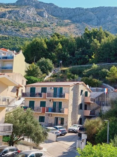 Image No.6-Propriété de 9 chambres à vendre à Omiš