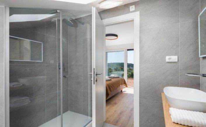 Image No.18-Propriété de 5 chambres à vendre à Milna