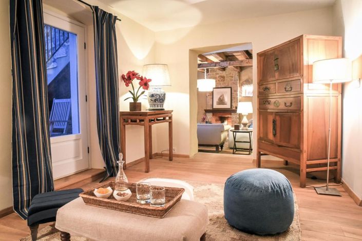 Image No.19-4 Bed Property for sale