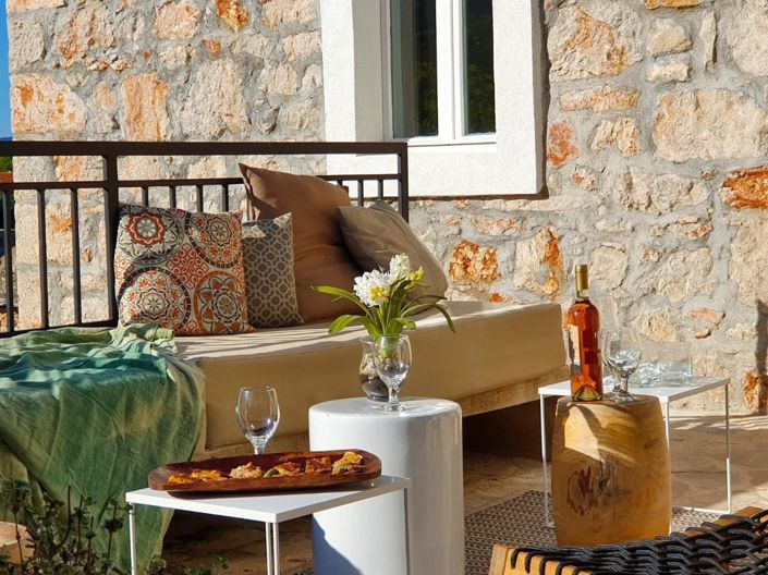 Image No.8-4 Bed Property for sale