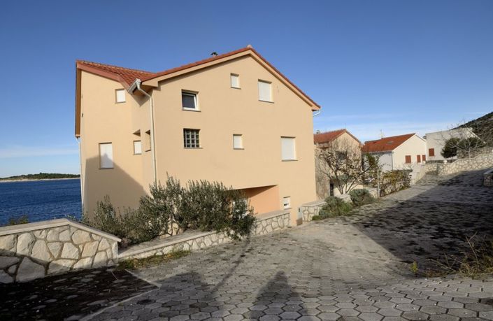 Image No.5-Propriété de 6 chambres à vendre à Primošten