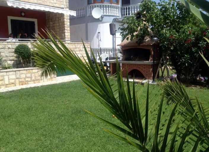 Image No.6-Propriété de 7 chambres à vendre à Bibinje