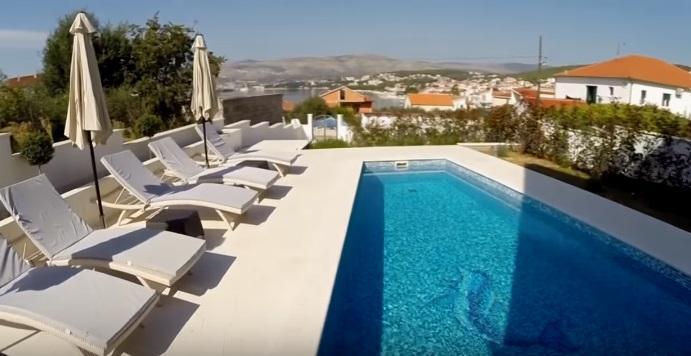 Image No.6-Propriété de 3 chambres à vendre à Ciovo