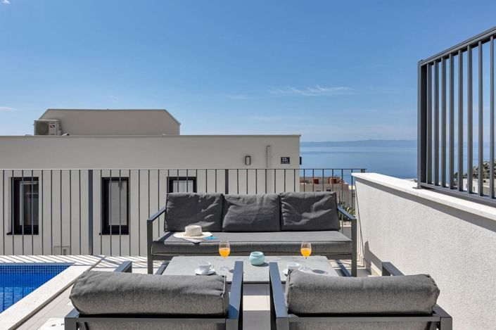 Image No.13-4 Bed Property for sale